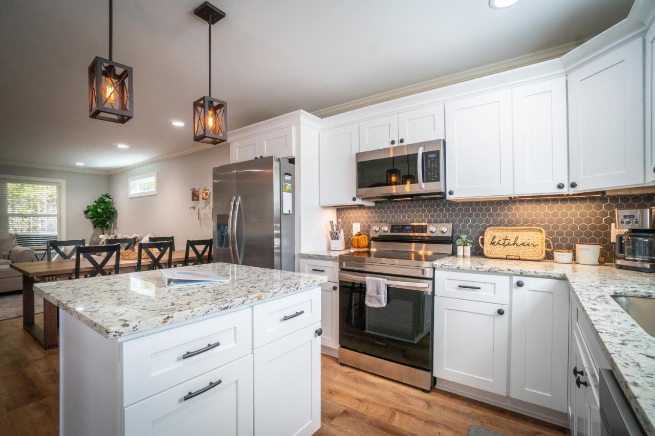 Holiday home Par-tee Haus I- Game & Hot Tub-walk To *