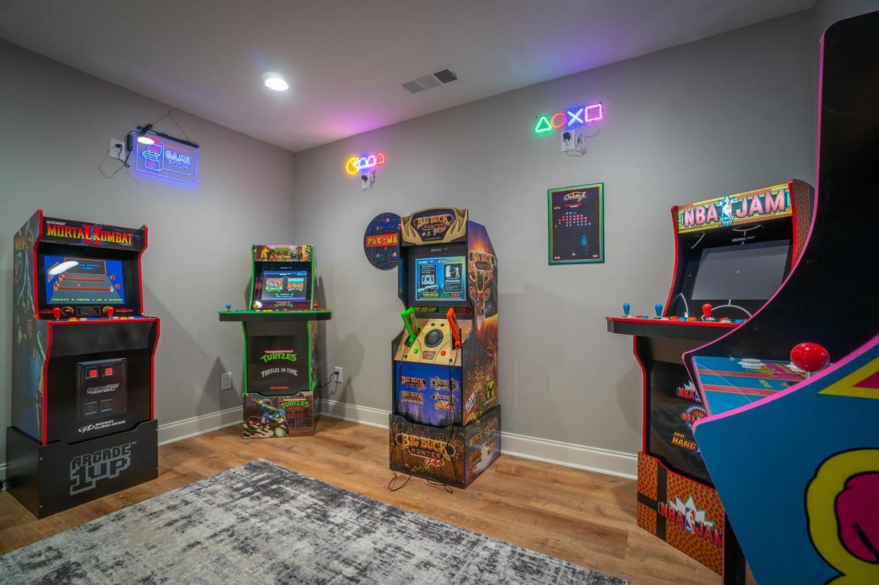 Par-tee Haus I- Game & Hot Tub-walk To *